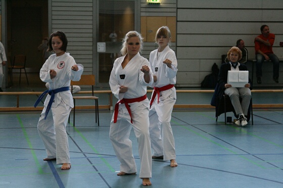 1. Platz im Synchron (v.l.): Hannah Kaiser, Johanna Valdix, Annkatrin Lütt