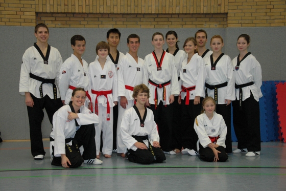 Die Bushido-Sportler mit dem HANSU-Showteam