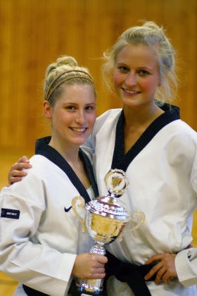 (v.l.) Kim Berthold und Svea Meyn