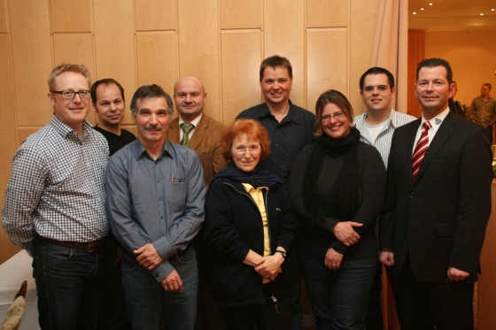 Der neugewählte TVSH-Vorstand (v.l.): Klaus Pedersen-Kanieser (Kampfrichterreferent), Theo Jappe (Vizepräsident Breitensport & Lehrwesenreferent), Werner Masch (Schatzmeister), Mathias Grün (Prüfungsreferent), Claudia Kohl (Frauenreferentin), Manfred Fechner (Vizepräsident Leistungssport), Denise Becker (Jugendleiterin), Malte Mergner (Medienreferent) und Andreas Rahn (Präsident)
