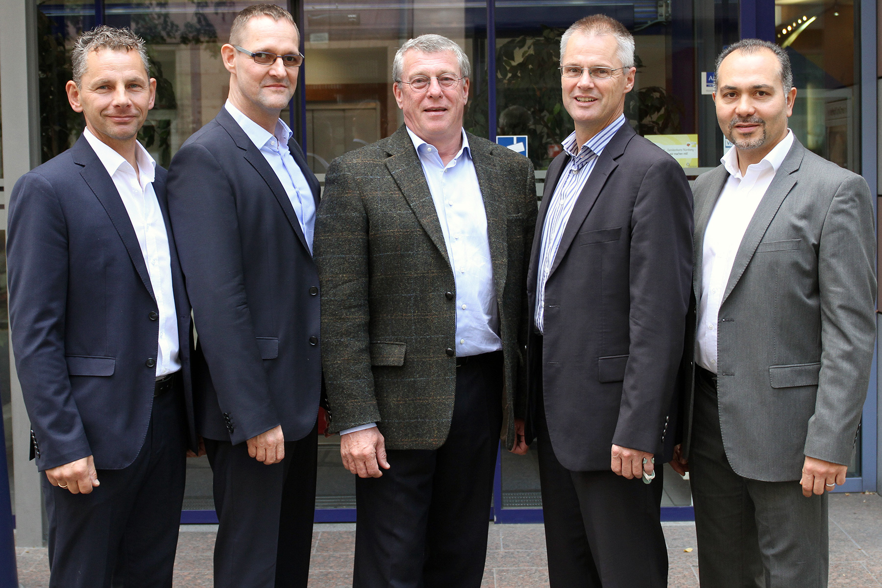 Das neu gewählte DTU-Präsidium (v.l.): Manuel Kolb (Vizepräsident Technik), Randolf Baldauf (Vizepräsident Breitensport), Stefan Klawiter, Gerd Kohlhofer (Vizepräsident Wirtschat & Finanzen), Musa Cicek (Vizepräsident Leistungssport Zweikampf).